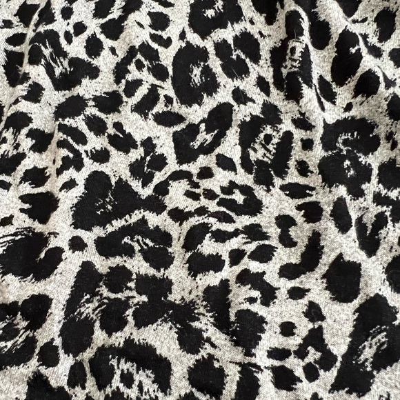 Express Leopard Print Vintage Open Back Rayon Blouse - Size XS - Picture 4 of 9